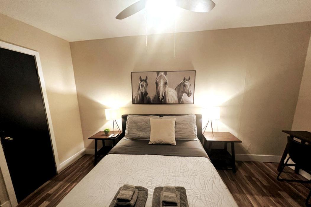 Designed Private Suites In Miami Room photo